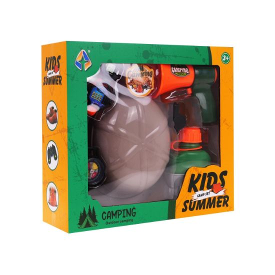 صورة مجموعة تخييم للأطفال، مصممة للعب في الهواء الطلق خلال فصل الصيف